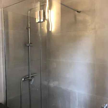 Maximo - Free Parking Maribor