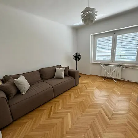 Apartment Maximo - Free Parking Maribor