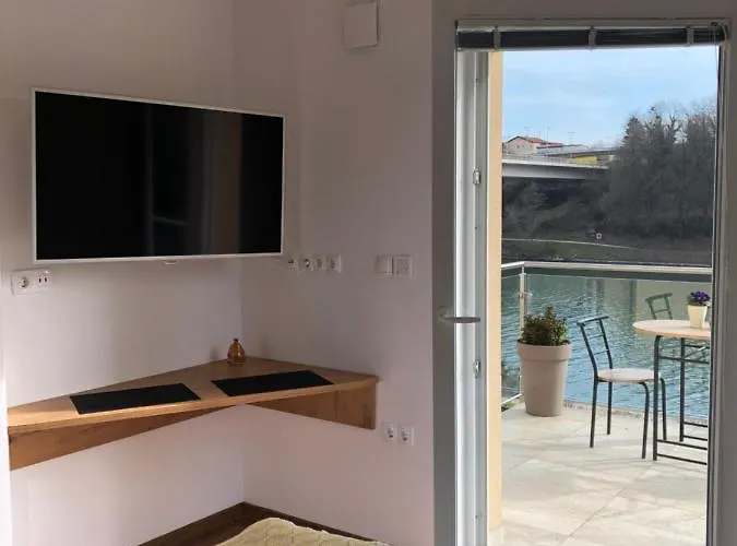 Maximo - Free Parking דירה *