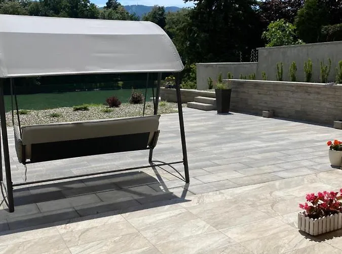 Maximo - Free Parking *