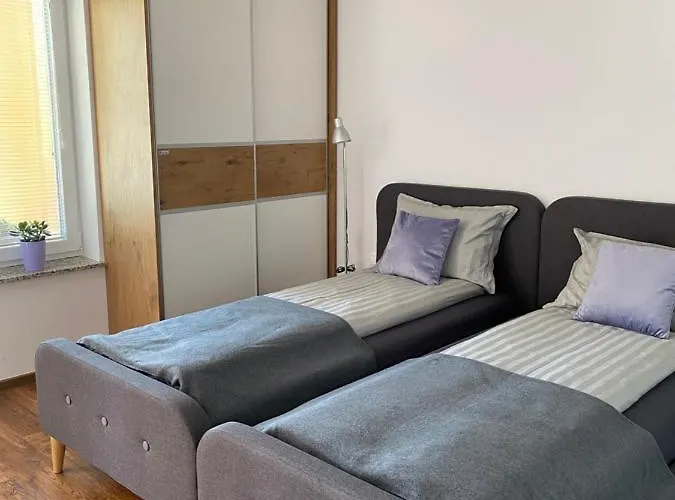 Maximo - Free Parking Maribor